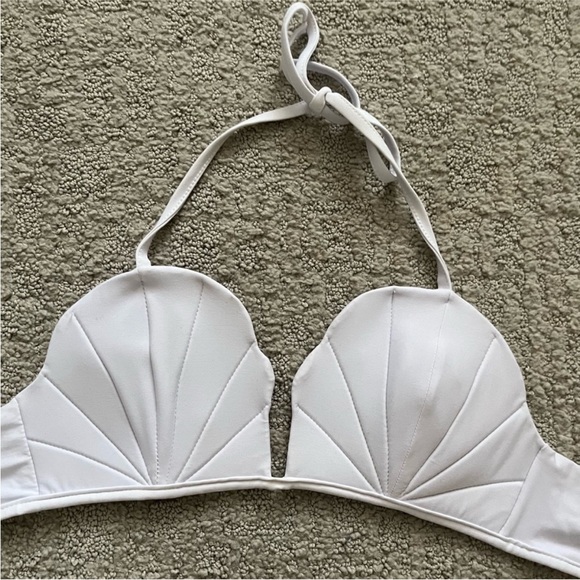 White Shell Bikini Top - Picture 5 of 8